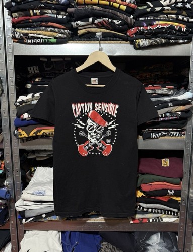 Vintage 2000 captain - vintage, 2000’s